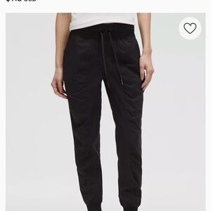 Lululemon Dance Studio Mid-Rise Jogger
Full Length